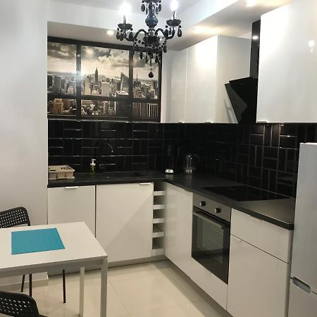 オルシュティンApartament Calamo Tuwima Parkアパートメント エクステリア 写真